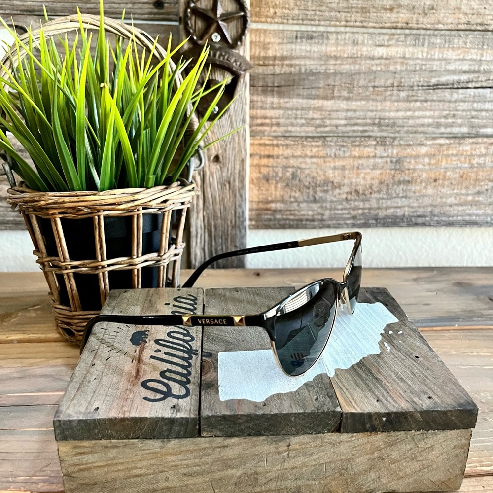 Versace VE 2148 Sunglasses